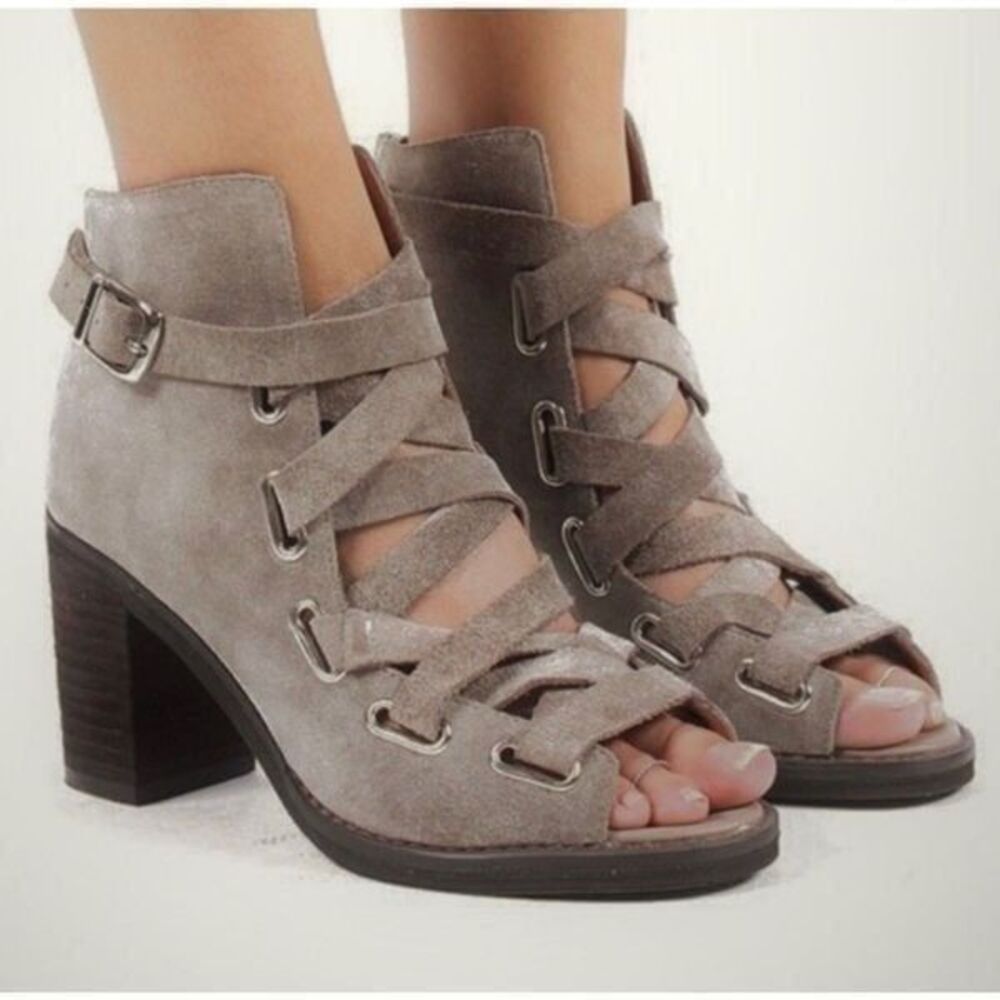Jeffrey Campbell Salazar Bootie Block Heel Suede Lace Up Taupe 9.5